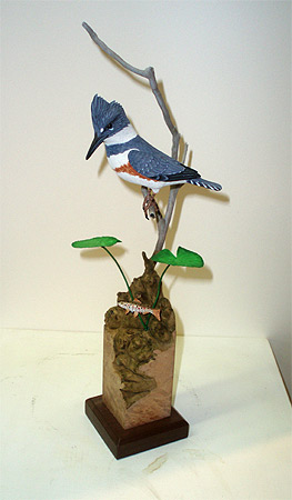 Decorative Mini Kingfisher w/Fish -  carvings by Manfred Scheel