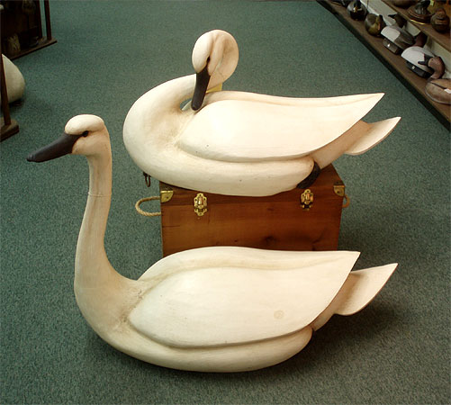 Swan - Full size Primitive Pair - by Bob Moreland