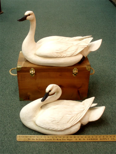 3/4 size Swans High Head & S-neck - by Bob Moreland